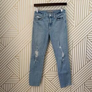 Joe's Jeans The Luna high rise Cigarette Ankle Jean distressed Distressing  27